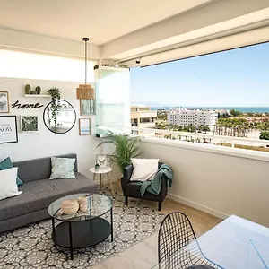 Beautiful With 2 Terraces, Pool & Torremolinos